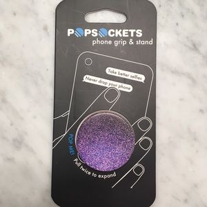 NWT Purple Popsocket Phone Grip and Stand